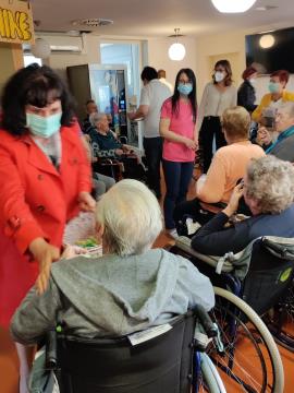 OBISK V DU SEŽANA 1